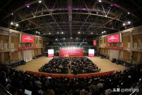 人民大学色情电影
（新）成立，为中国色情电影学学科发展探索未来路径